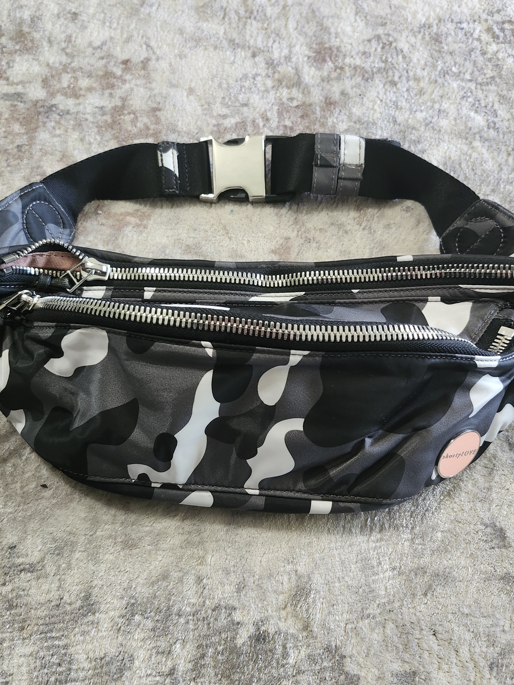 ShortyLOVE -grey Arcade Belt Bag